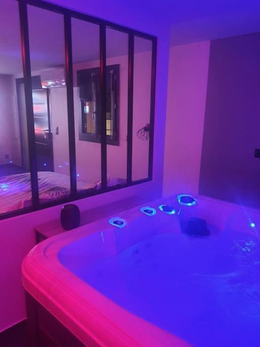 Superbe Appartement Avec Jacuzzi Et Exterieur Perpignan Exteriör bild