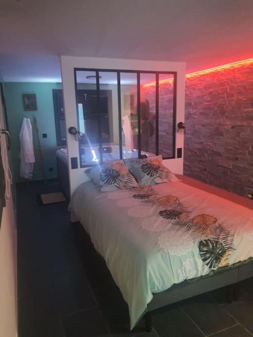 Superbe Appartement Avec Jacuzzi Et Exterieur Perpignan Exteriör bild