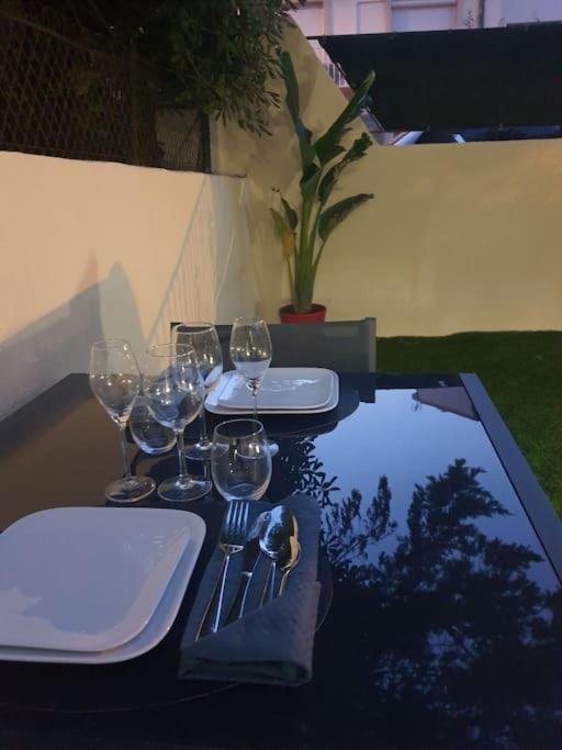 Superbe Appartement Avec Jacuzzi Et Exterieur Perpignan Exteriör bild