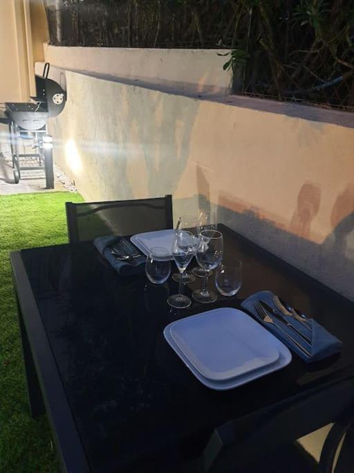 Superbe Appartement Avec Jacuzzi Et Exterieur Perpignan Exteriör bild