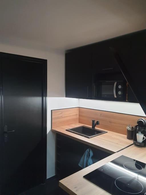 Superbe Appartement Avec Jacuzzi Et Exterieur Perpignan Exteriör bild