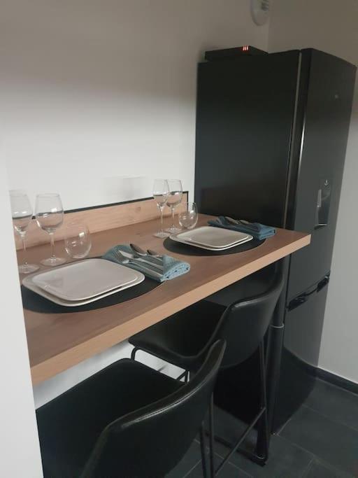 Superbe Appartement Avec Jacuzzi Et Exterieur Perpignan Exteriör bild